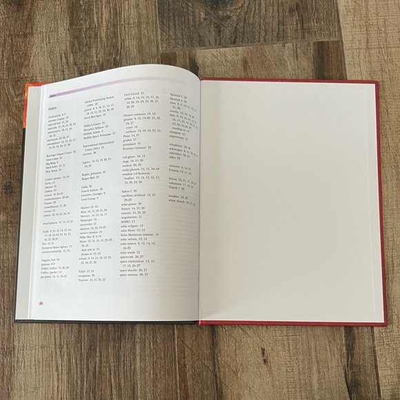 Solar System Space Planet Stars Science Books - Picture 4 of 11